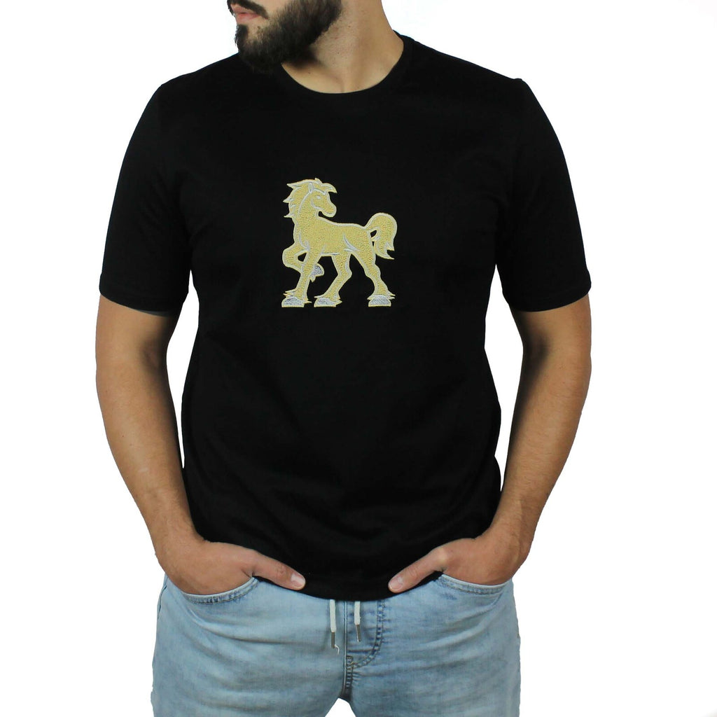 T-shirt nera con ricamo Vinto oro 3
