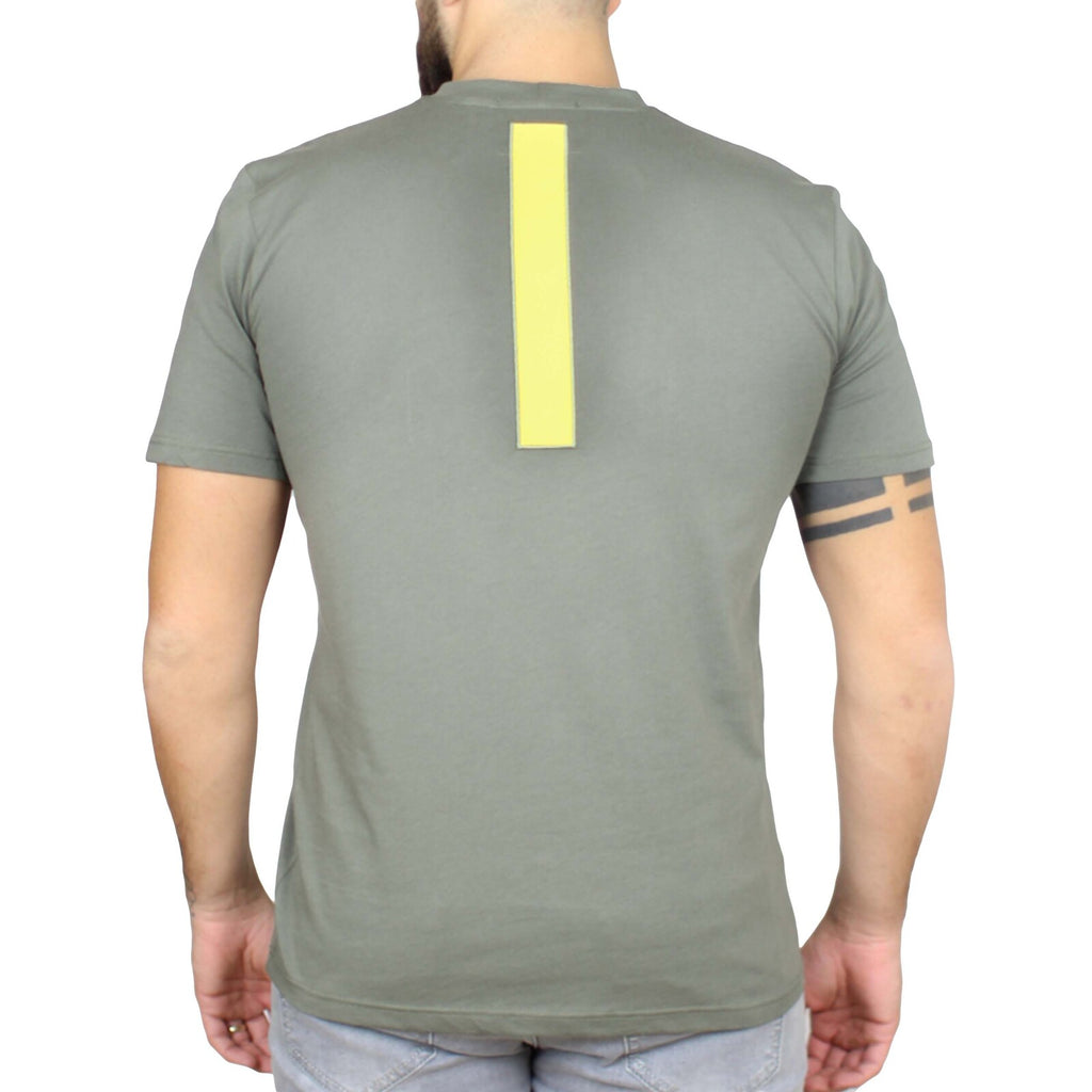 T-shirt verde 4